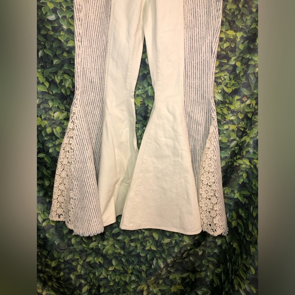 Trendy Flared Pants with Denim Jacket - Picture 8 of 16